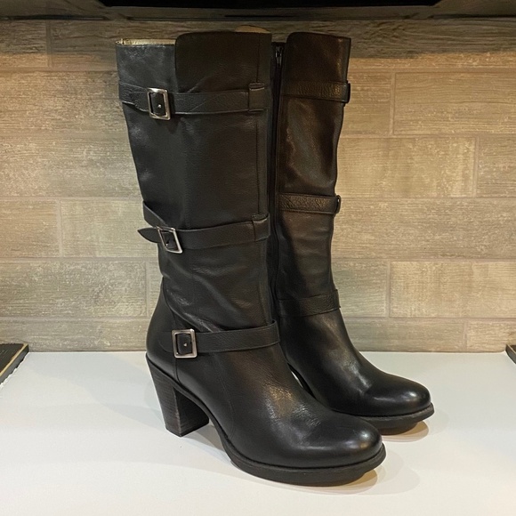 Via Spiga‎ 3 Buckle Black Leather Upper Zip Up Knee Boot Round Toe Size 11M - Picture 1 of 12
